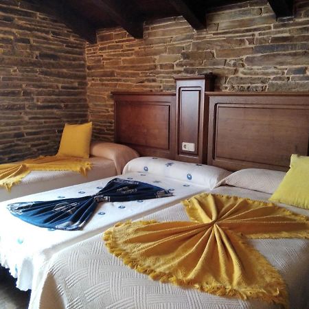 La Posada De Oscos Santa Eulalia de Oscos Esterno foto